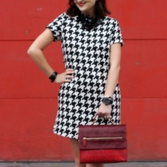 🐝 Host Pick 🎉 Vintage Houndstooth Dress XS - Picture 1 of 9